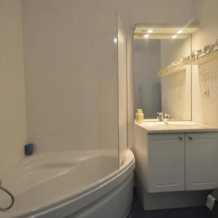 La Petite Marine, Wifi Et Jardin A 100m De La *